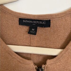 Beautiful high quality banana republic cardigan